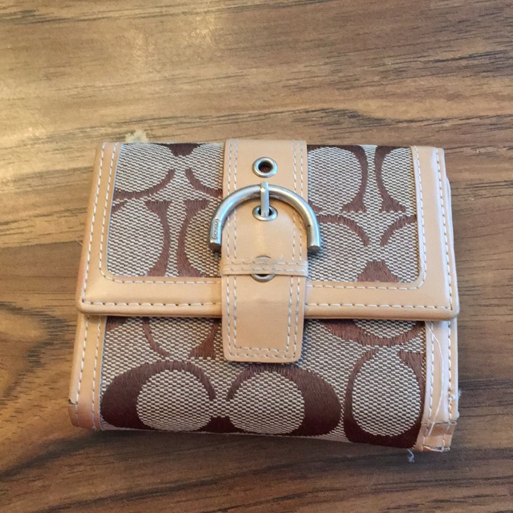 Coach wallet